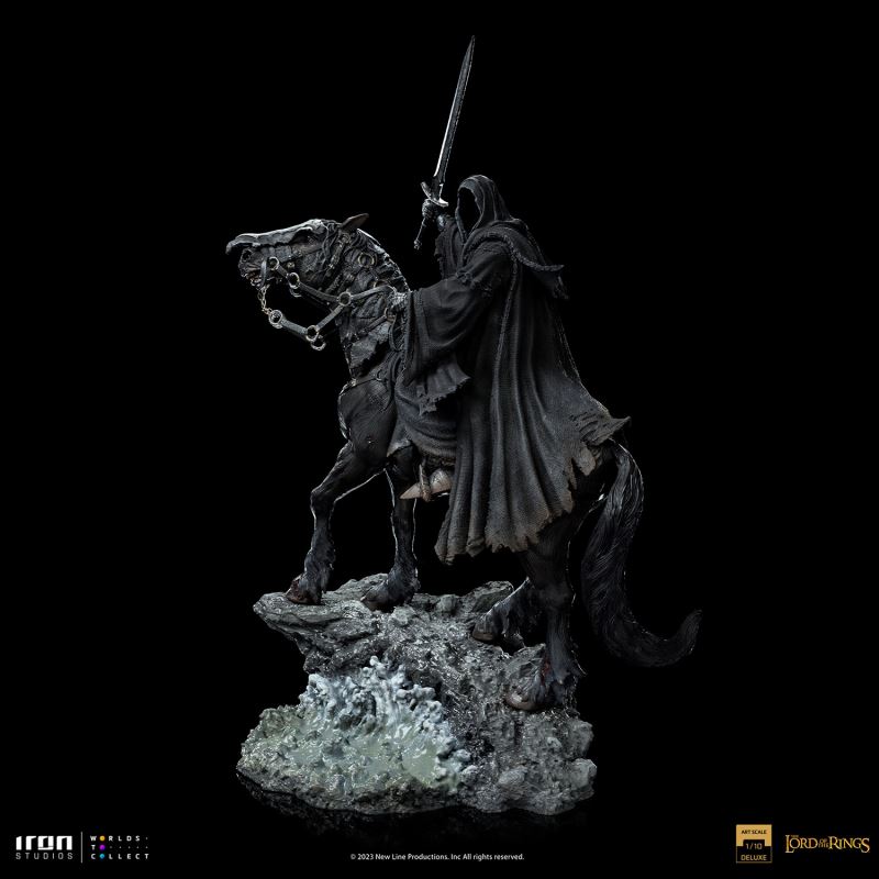 The Lord of the Rings - NAZGUL ON HORSE DELUXE