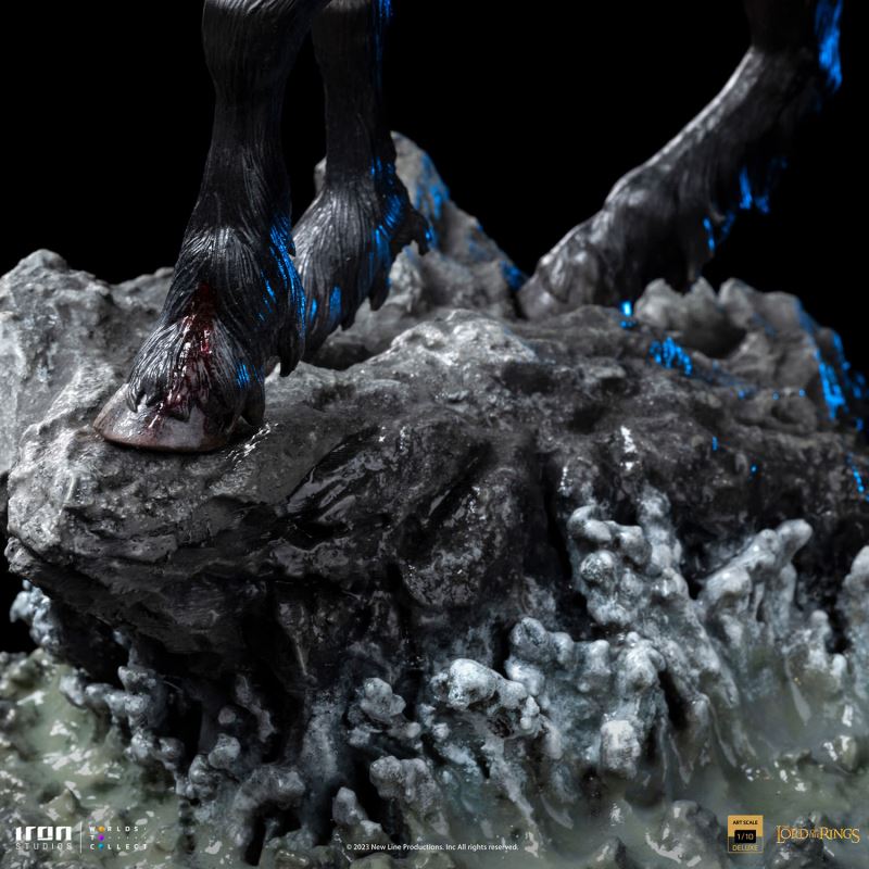 The Lord of the Rings - NAZGUL ON HORSE DELUXE