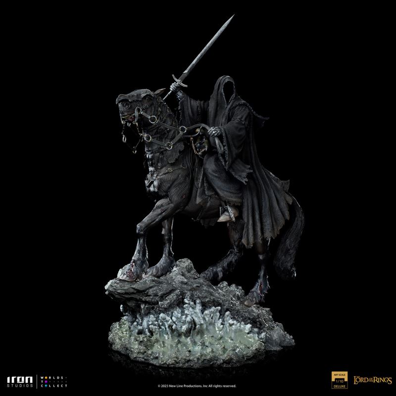 The Lord of the Rings - NAZGUL ON HORSE DELUXE