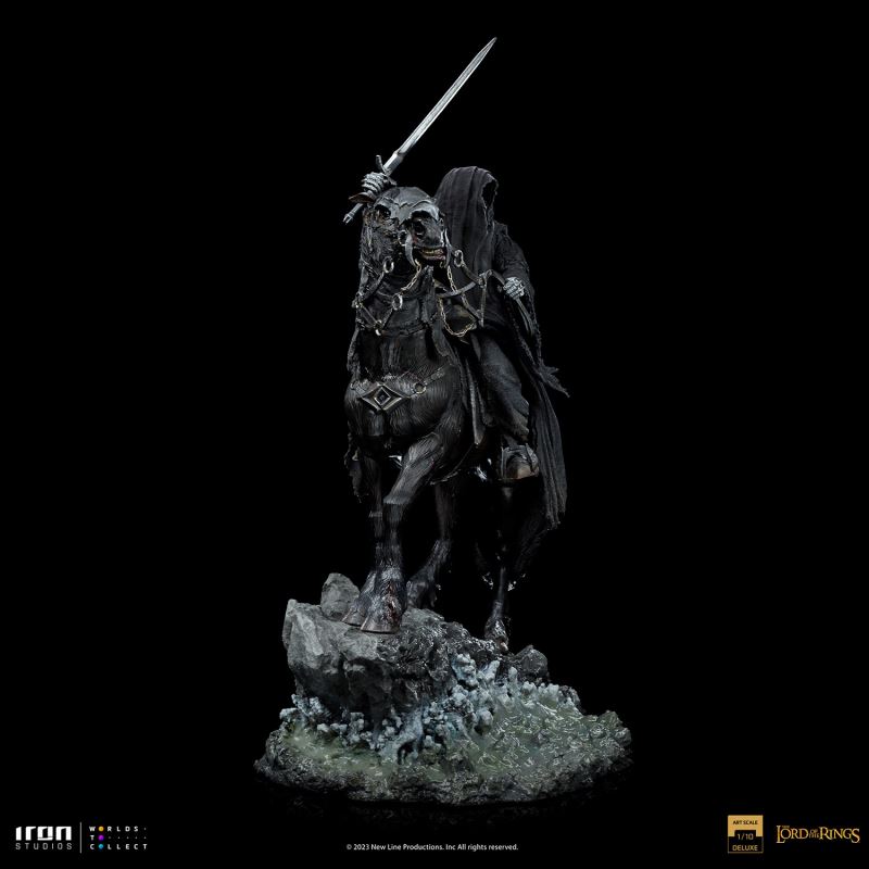 The Lord of the Rings - NAZGUL ON HORSE DELUXE