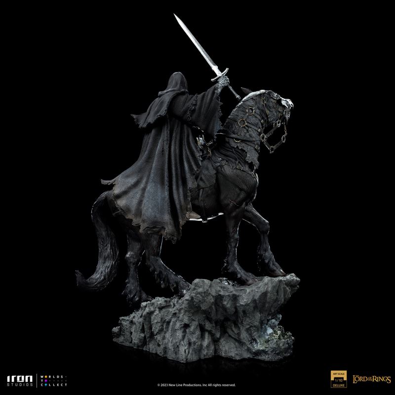 The Lord of the Rings - NAZGUL ON HORSE DELUXE
