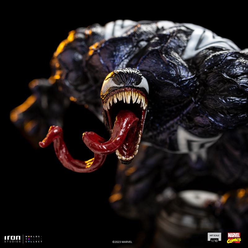 VENOM DELUXE