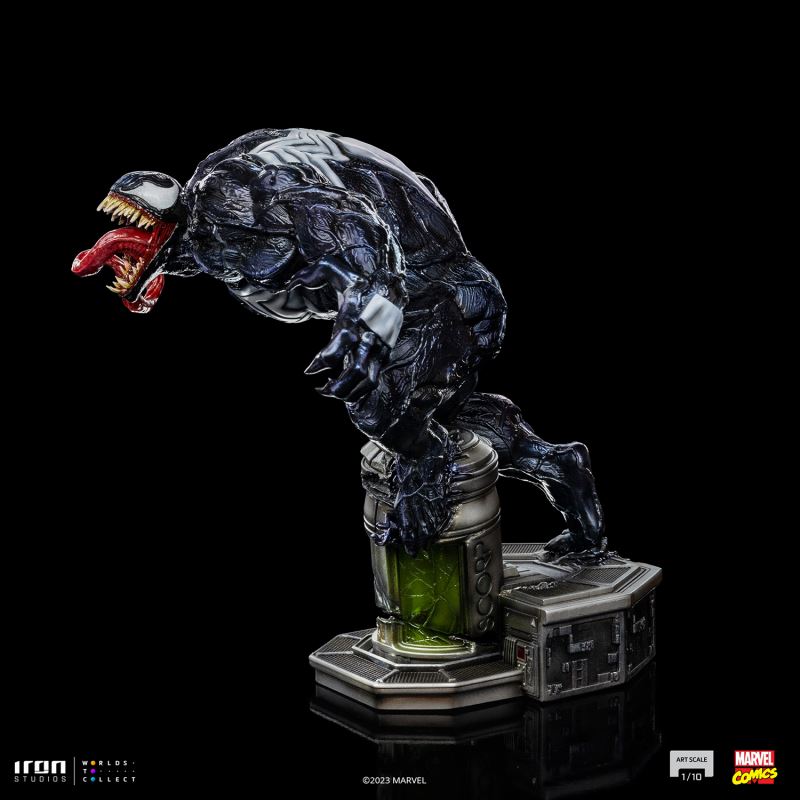 VENOM DELUXE