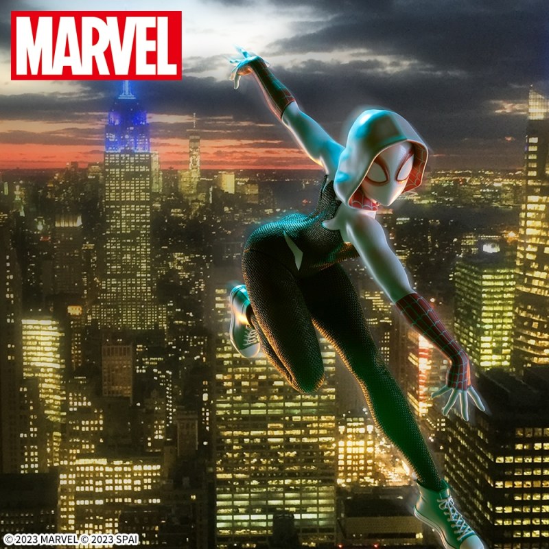 SPIDER-MAN: ACROSS THE SPIDER-VERSE Luminasta Spider-Man & Spider-Gwen