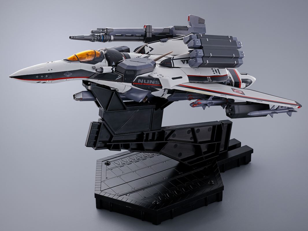 DX Chogokin VF-171EX Armored Nightmare Plus EX (Alto Saotome Machine) Revival Ver