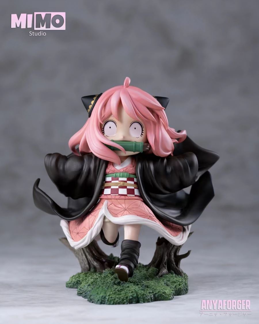 Anya cos Kamado Nezuko