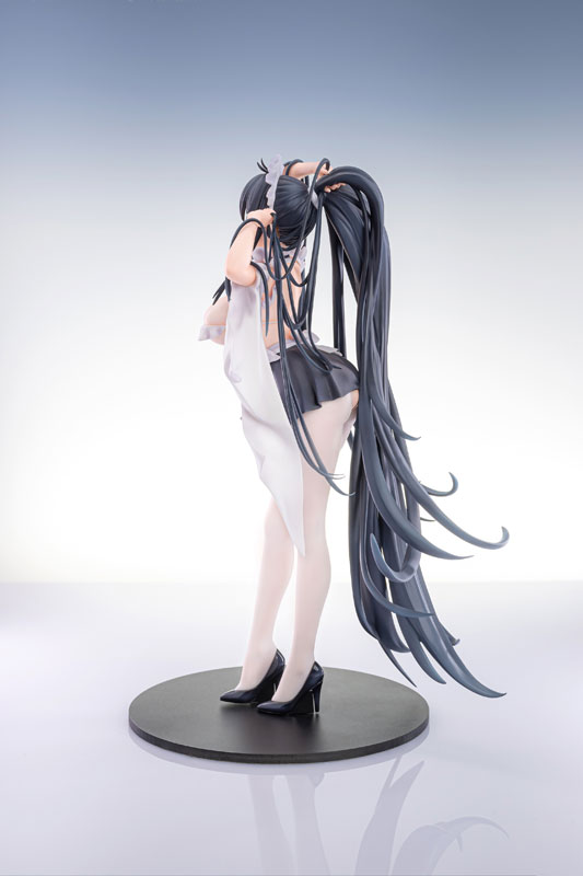 Azur Lane - Indomitable -Ms. Motivationless Maid Ver.- 1/6