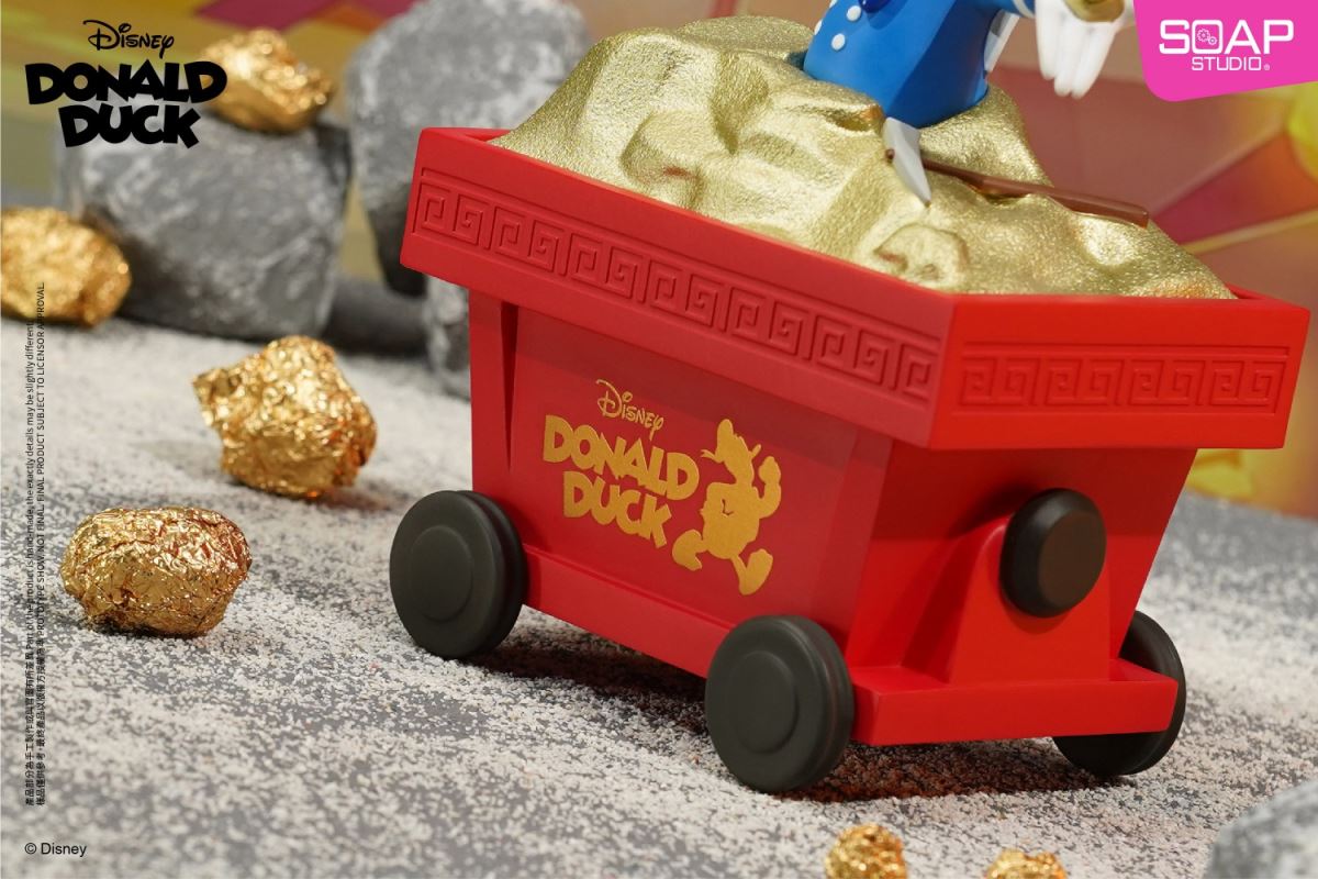 Disney Donald Duck Series - Golden Explorer Ornament