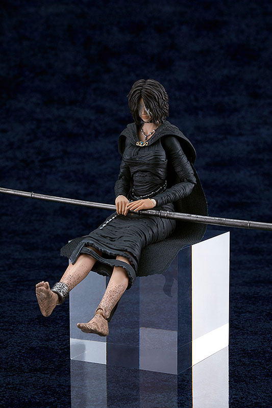 figma Demon's Souls Maiden in Black