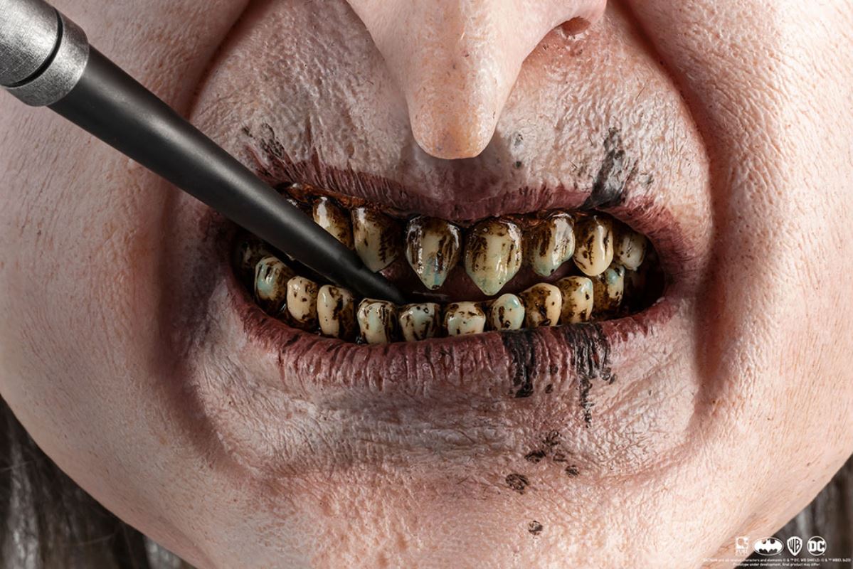 THE PENGUIN ART MASK