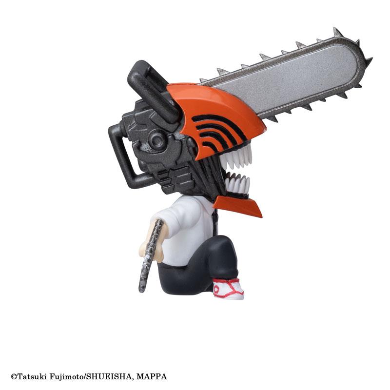Sitting Chainsaw Man
