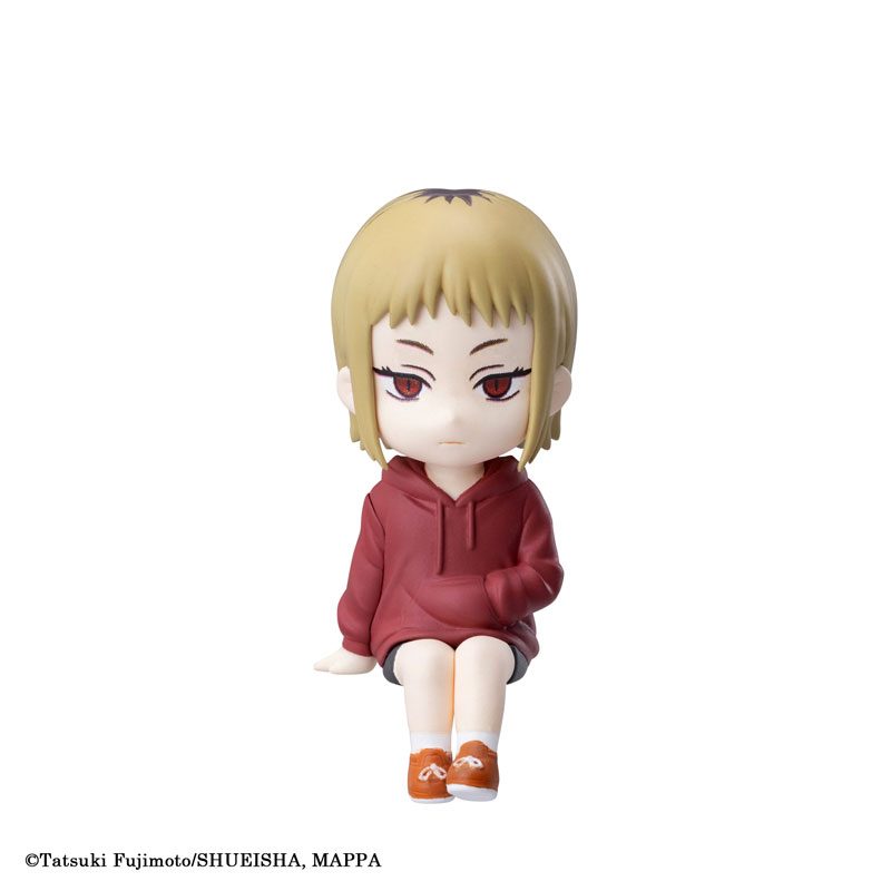 Sitting Chainsaw Man