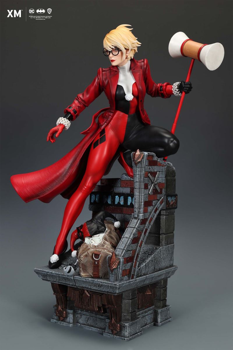 Harley Quinn (Batman: White Knight) - Regular Version 1/4