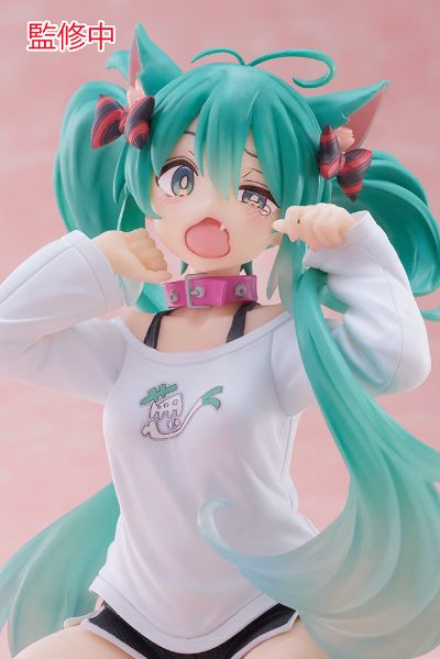 Hatsune Miku Desktop Cute Figure ~Cat Ear T-shirt ver.~