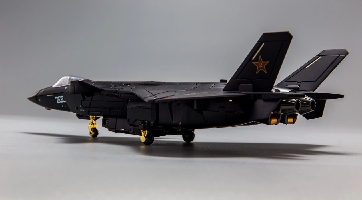 J-20 Black Gold Black Flash Alloy Transformation Fighter