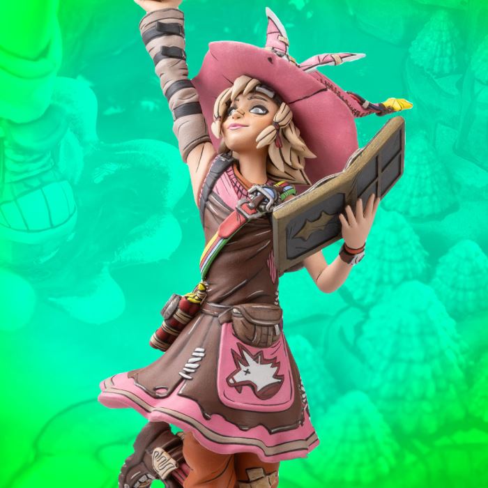 TINA THE BUNKER MASTER