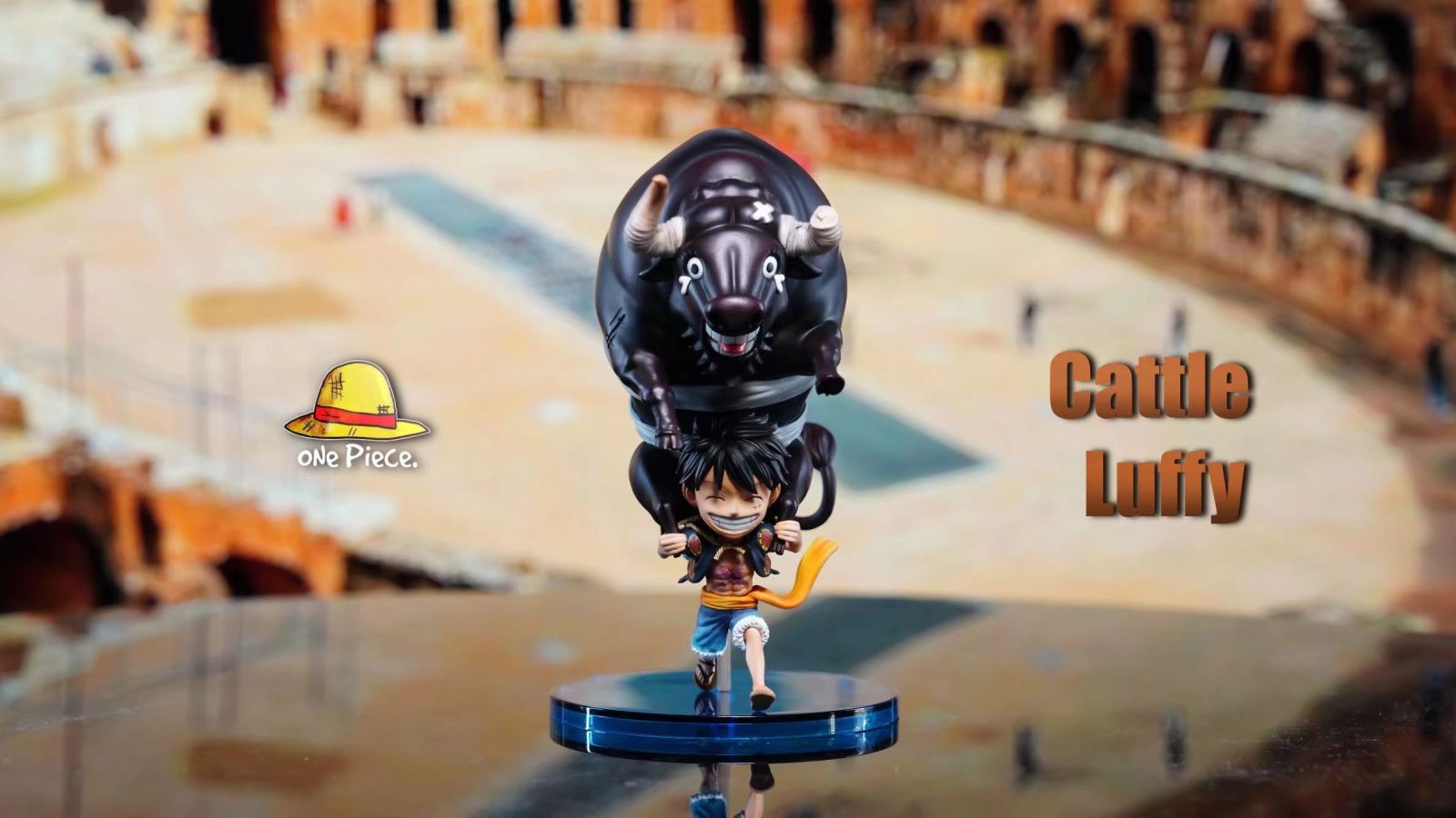 Luffy carrying the Bull - One Piece