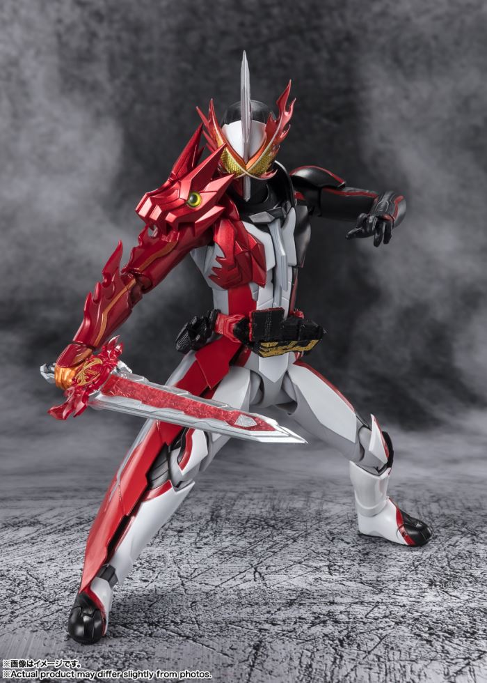 Kamen Rider Holy Blade Brave Dragon Form Metallic Ver