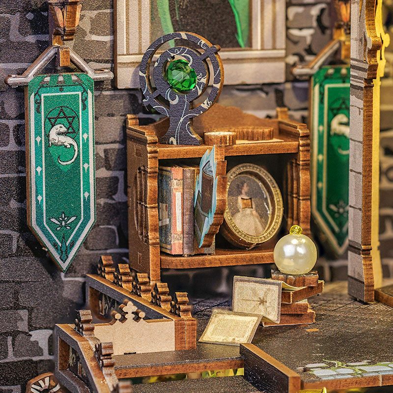 Miniature Doll House Darkness Common Room Wooden Wooden Handmade Kit