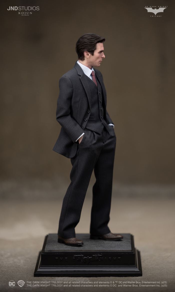Batman - Bruce Wayne : The Dark Knight 1/6