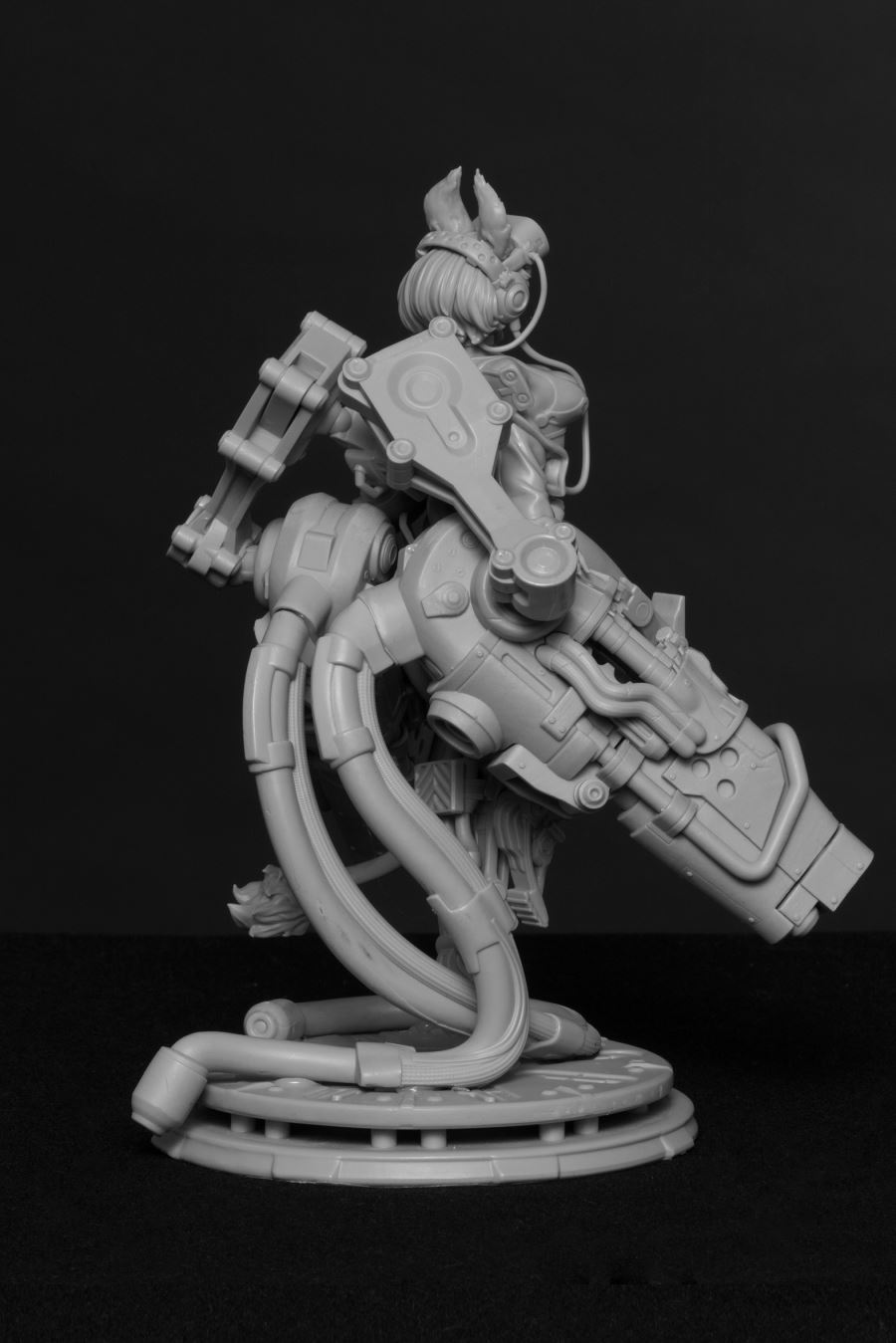 Original Dogs of War: Dual Guns Emily V