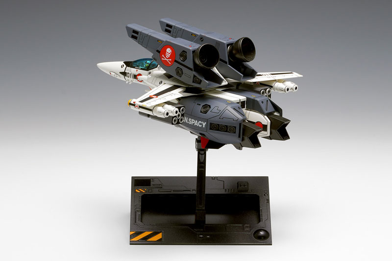 The Super Dimension Fortress Macross / Macross: Do You Remember Love? VF-1S/A Super Valkyrie [Fighter] 1/100