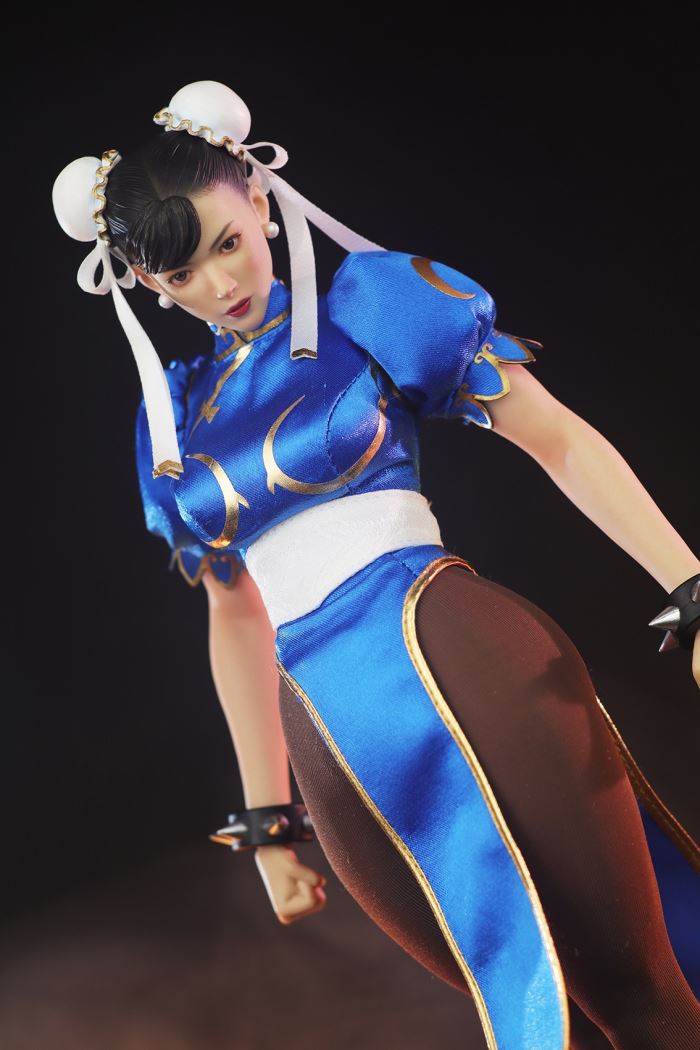 female fighter 1/6