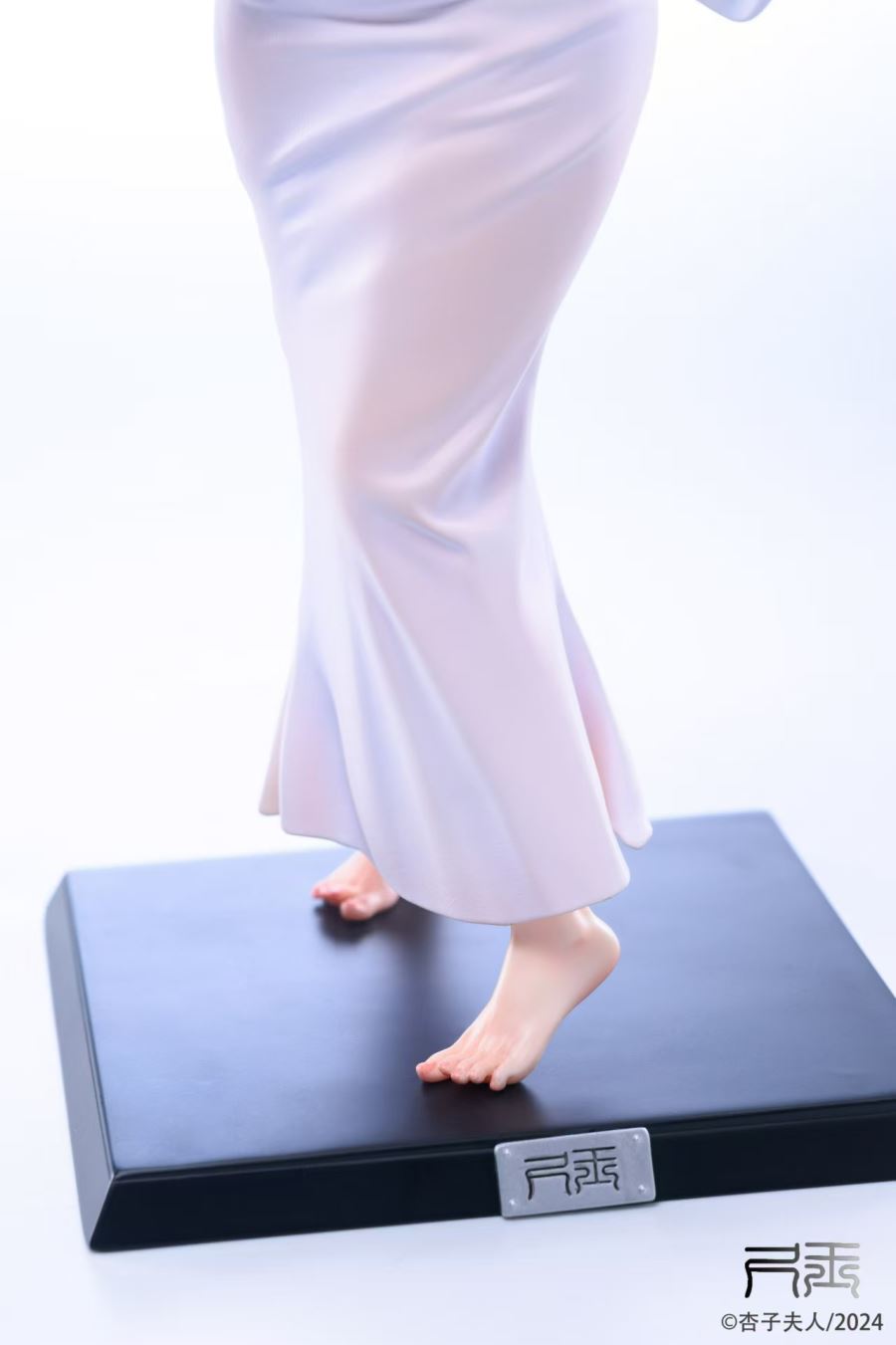 Ghost Girl-01 CHIYU x Xingzi Furen