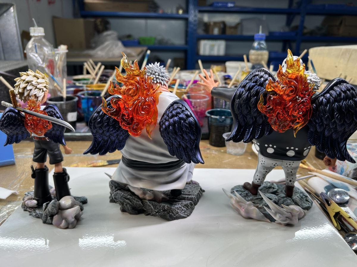 S-Jinbe & S-Bartholemew Kuma & S-Dracule Mihawk - One Piece