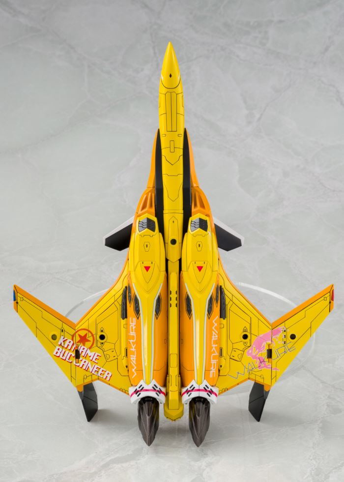 Macross Delta VF-31J Siegfried Kaname Buccaneer VFG No.MC-16 Plastic Model