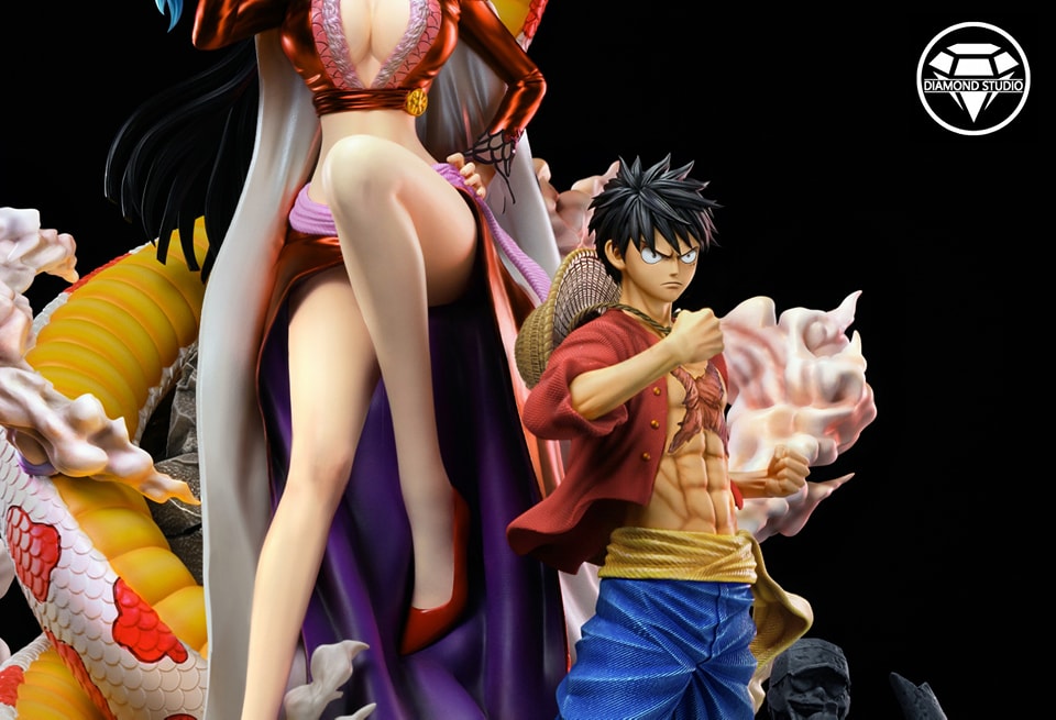 Luffy & Empress Boa Hancock - One Piece