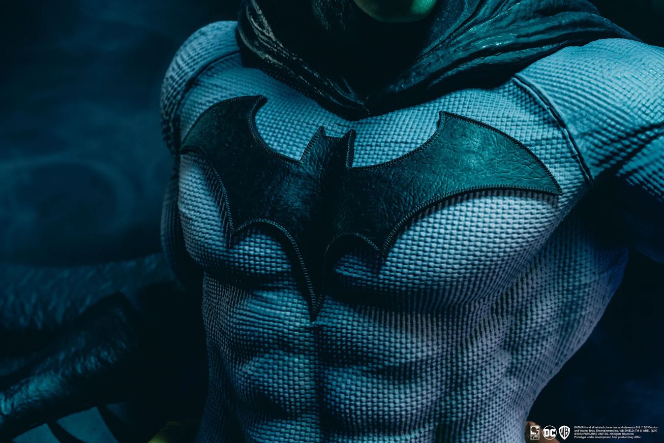 DC Batman & Catwoman Reunion 1/4 Scale Statue Exclusive Edition