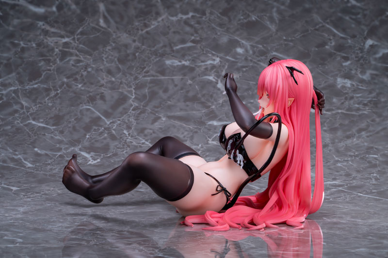 Saki Illustrated by YUYU 1/4 Complete Figure Deluxe Edition