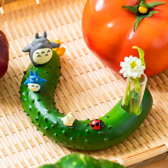 Totoro and Vegetable single vase - Cucumber My Neighbor Totoro