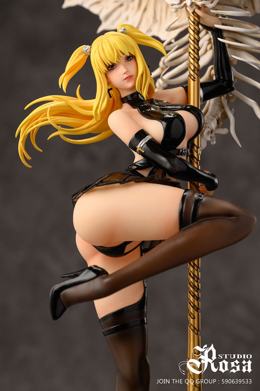 Misa Amane - Death Note