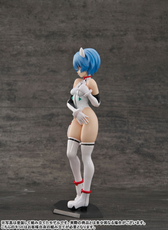 Evangelion Grimrock! PLUS 1/8 Scale Resin Cast Assembly Kit Asuka / Rei / Mari