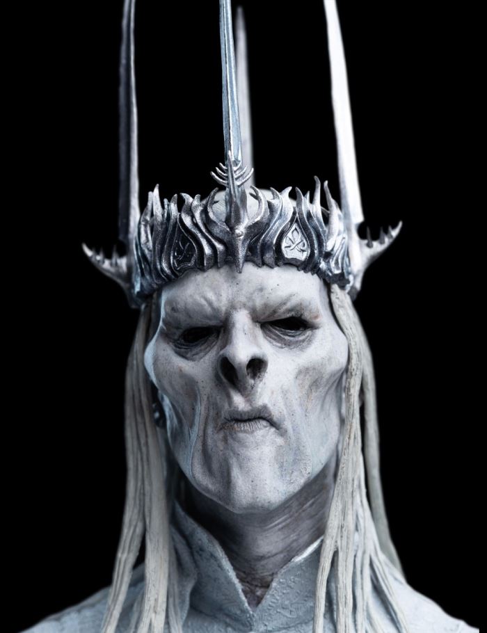 WITCH-KING OF THE UNSEEN LANDS