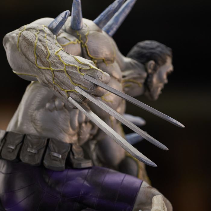 Weapon Hulk Premier Collection Statue