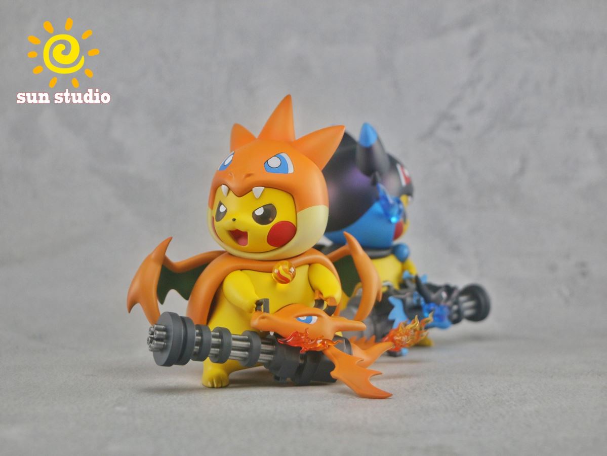 Pikachu cosplay Charizard X & Charizard Y - Pokemon