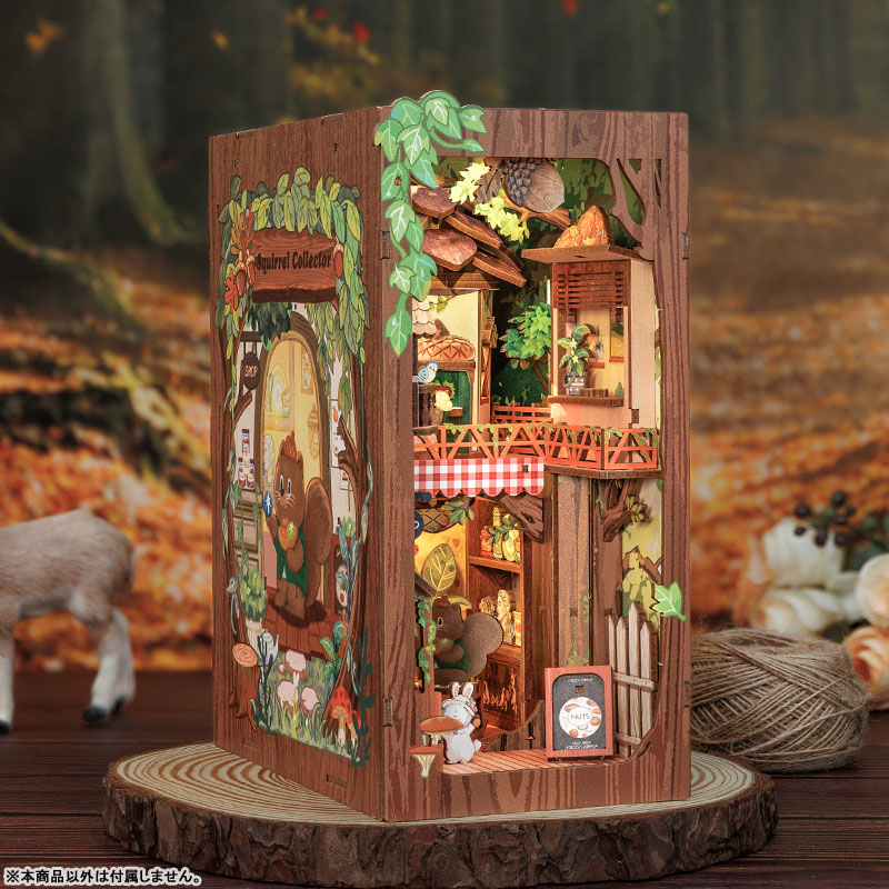 Miniature Dollhouse Squirrel Collector Wooden Handmade Kit