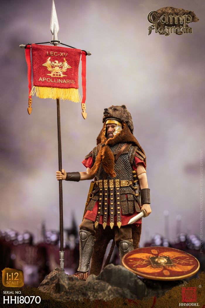 Imperial Legion-Centurion / Roman Camp Flag Bearer / Roman Team Flag Bearer 1/12