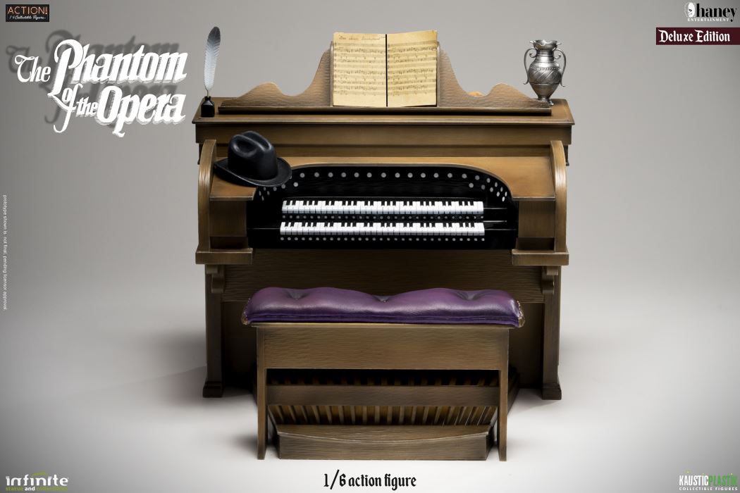 LON CHANEY AS PHANTOM OF THE OPERA