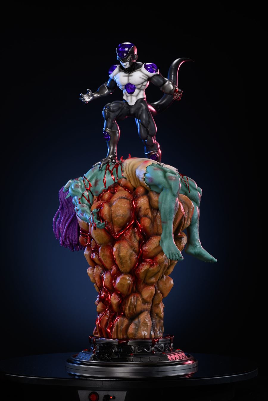 Frieza vs Gas - Dragon Ball Black