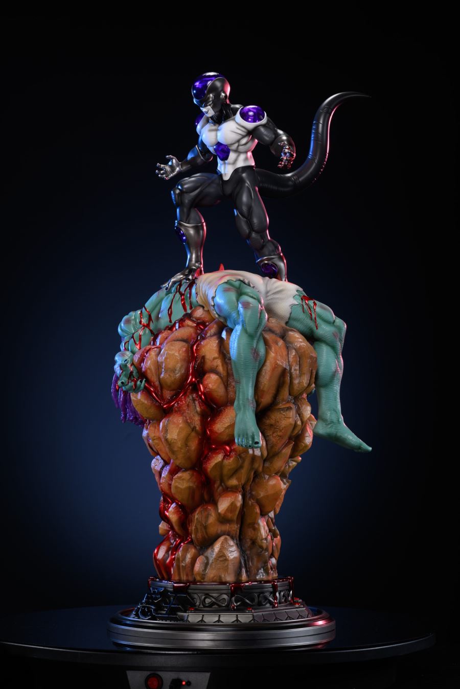 Frieza vs Gas - Dragon Ball Black