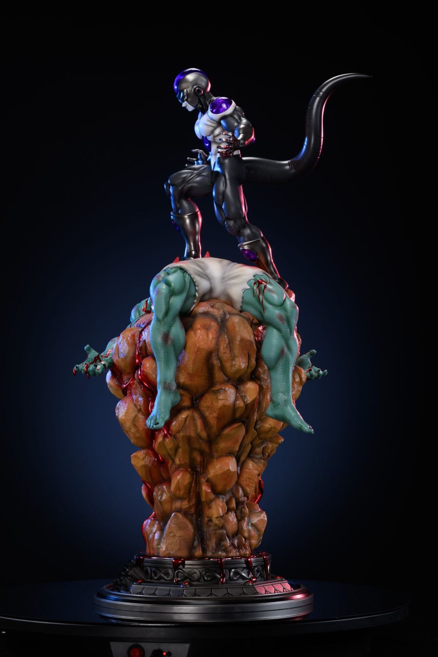 Frieza vs Gas - Dragon Ball Black