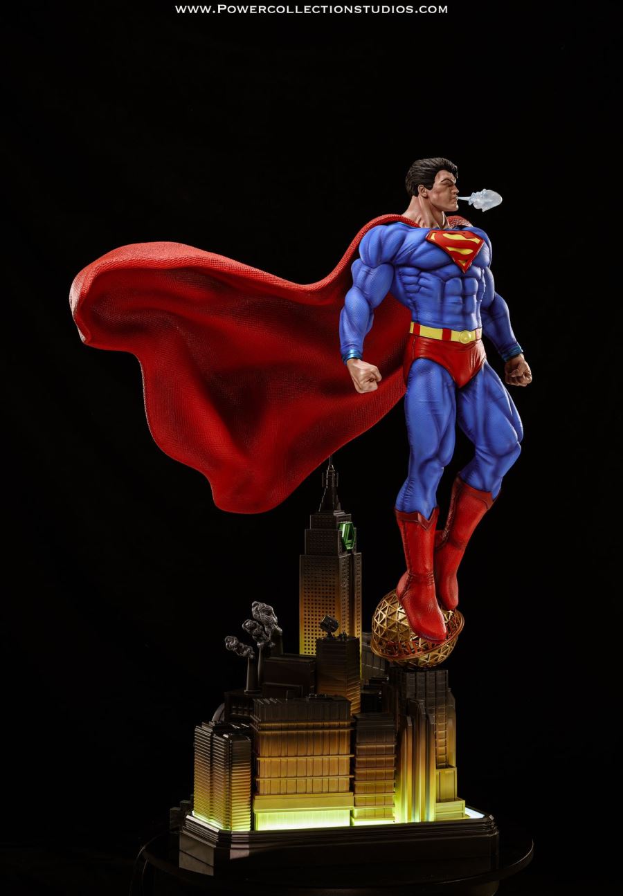 Superman (Batman Hush) - DC Comics
