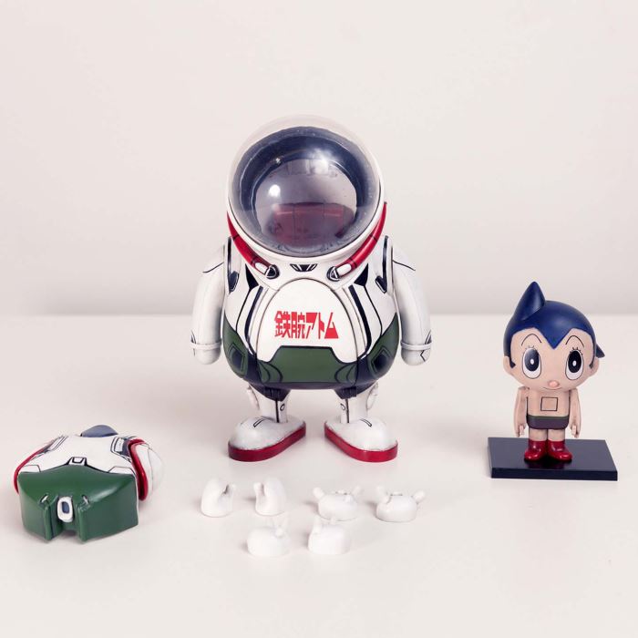 The Little Astronaut x Astro Boy