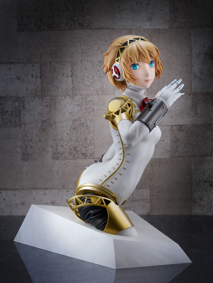 Aigis 1/1 scale bust figure