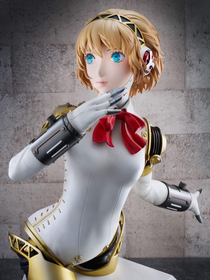Aigis 1/1 scale bust figure