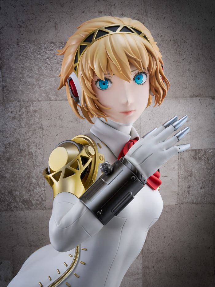 Aigis 1/1 scale bust figure